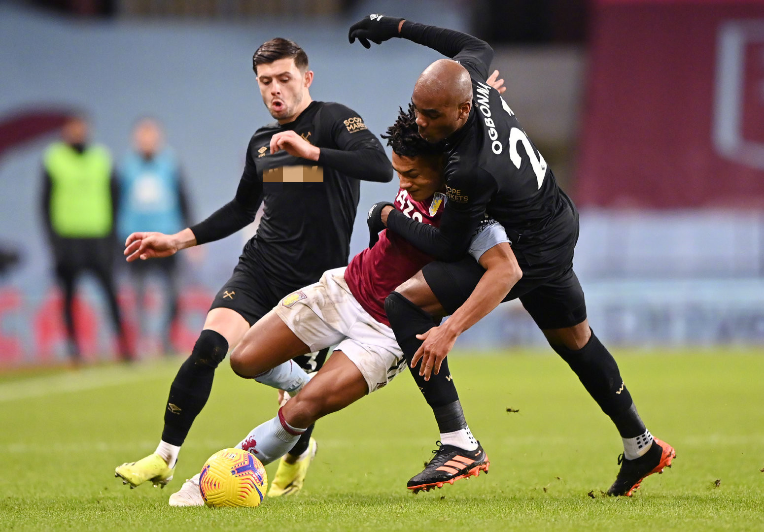 也迫使国内 也迫使国内